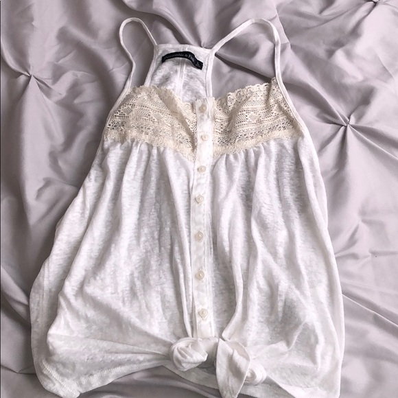 White tank top with buttons - Picture 1 of 3